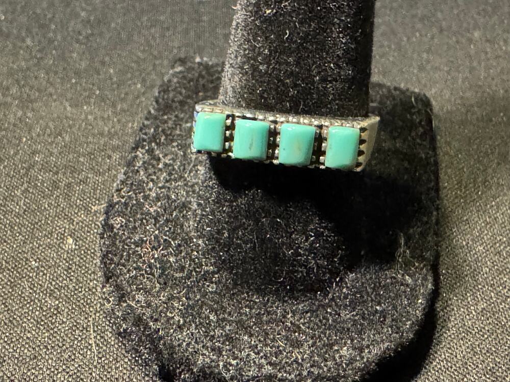 Vintage 925 Sterling Silver Turquoise Ring Size 8